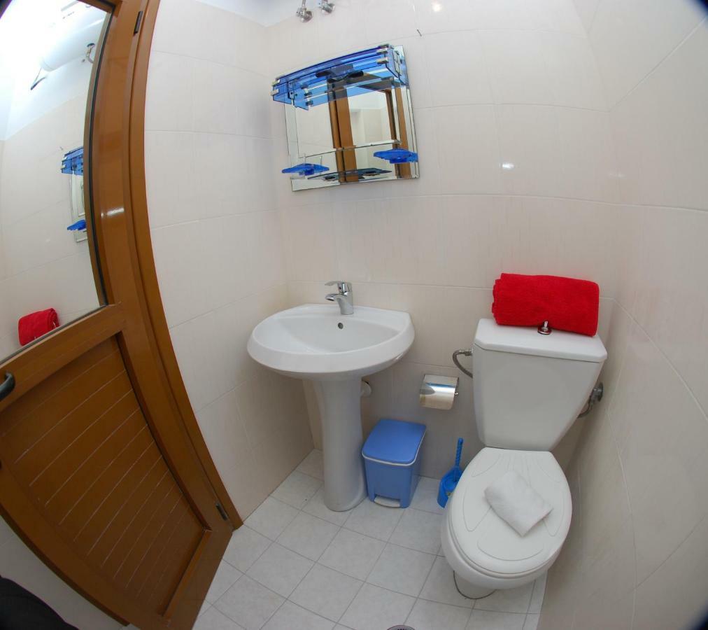 Eduart Apartments Sarande Ngoại thất bức ảnh
