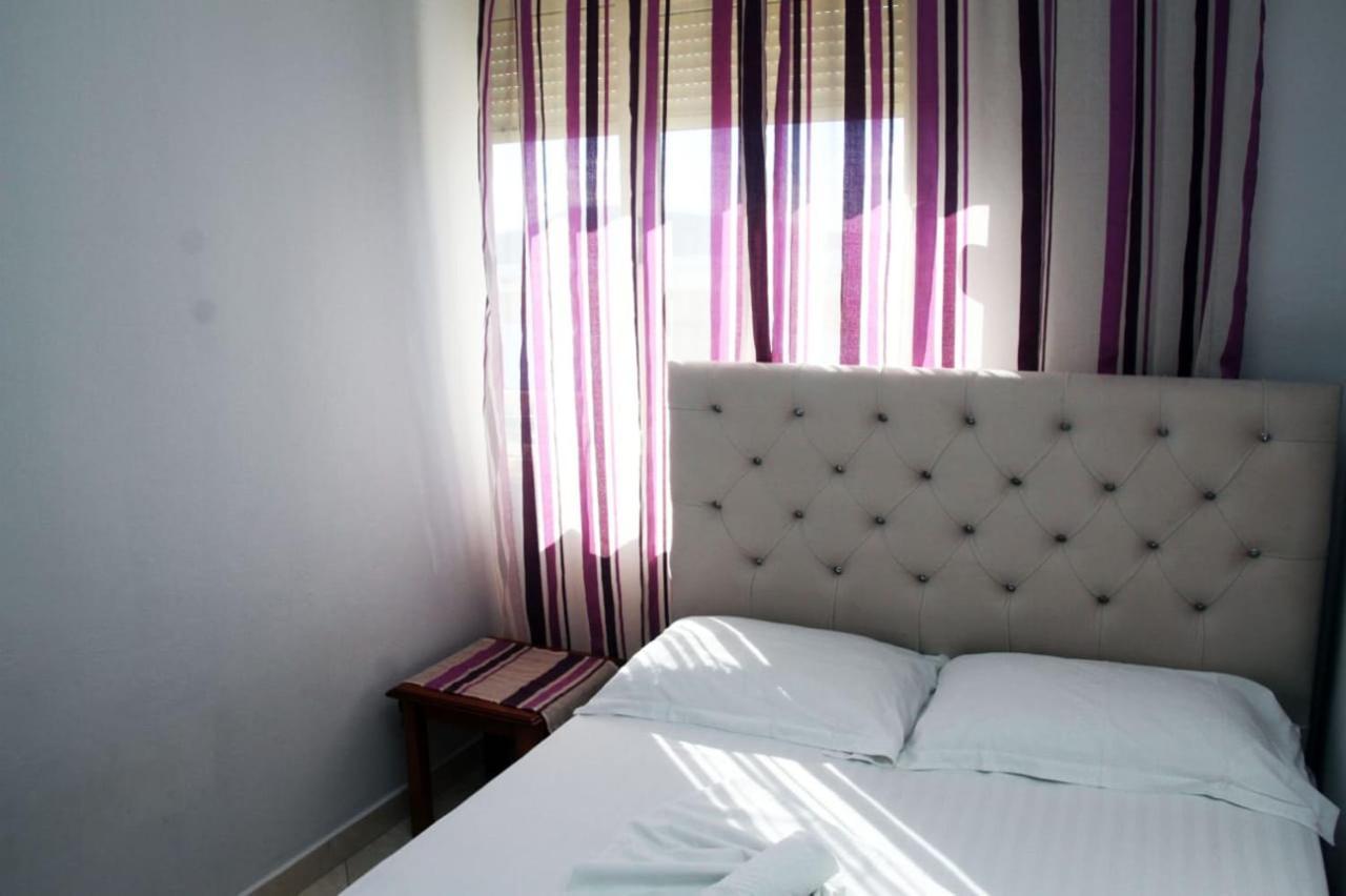 Eduart Apartments Sarande Ngoại thất bức ảnh